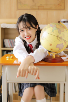 明星专题：李倩妮